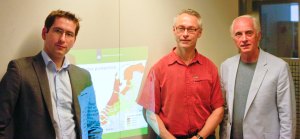 (Left to right) Professor Thomas Hartmann, Utrecht University; Dr. Ed Dammers, Senior Researcher, Planbureau voor de Leefomgeving (PBL -Netherlands Environmental Assessment Agency); and John Sheehan (CLS) at the PBL offices in The Hague [October 2013]